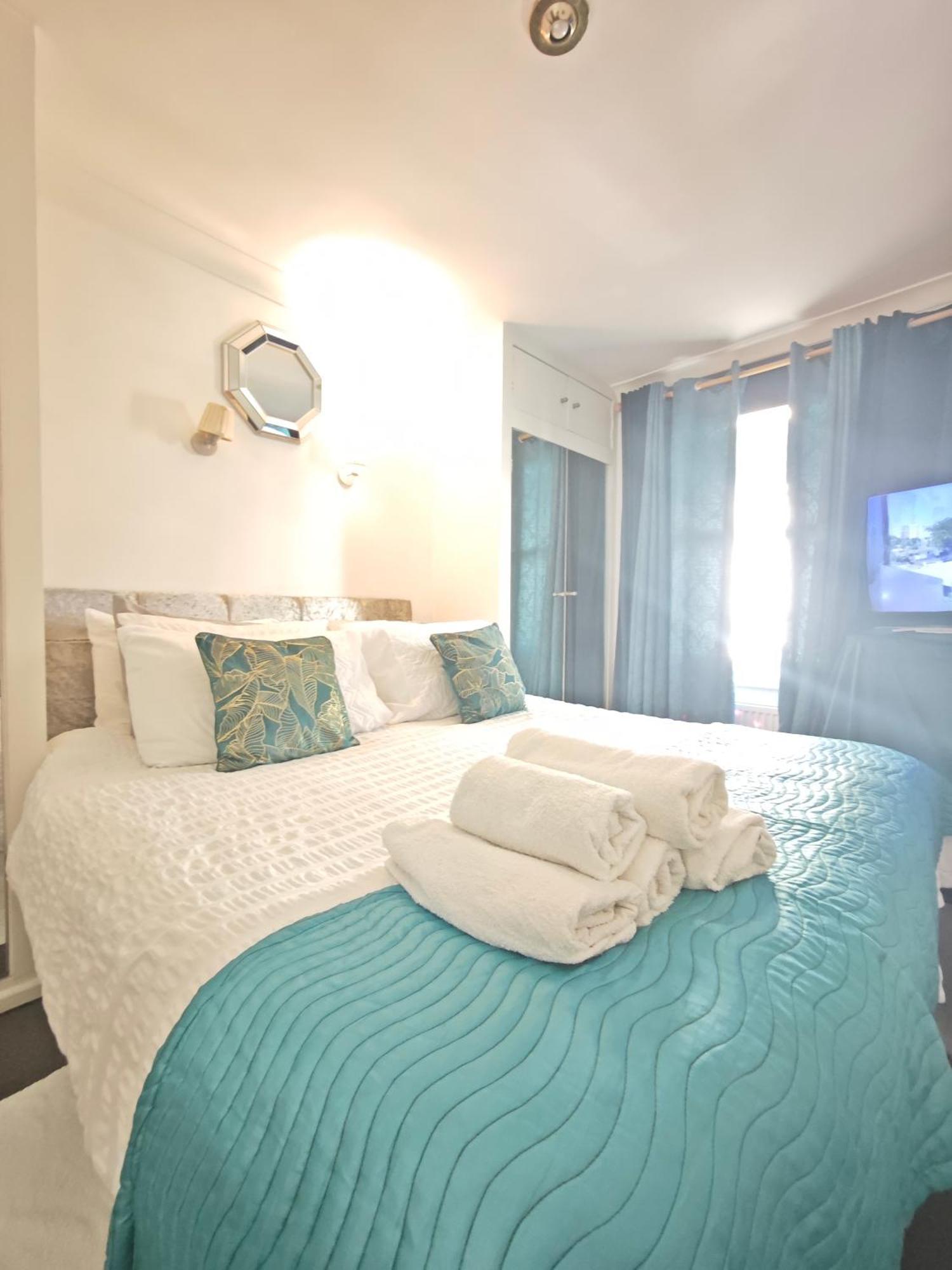 Sunny 1 Bedroom Flat In Central לונדון מראה חיצוני תמונה