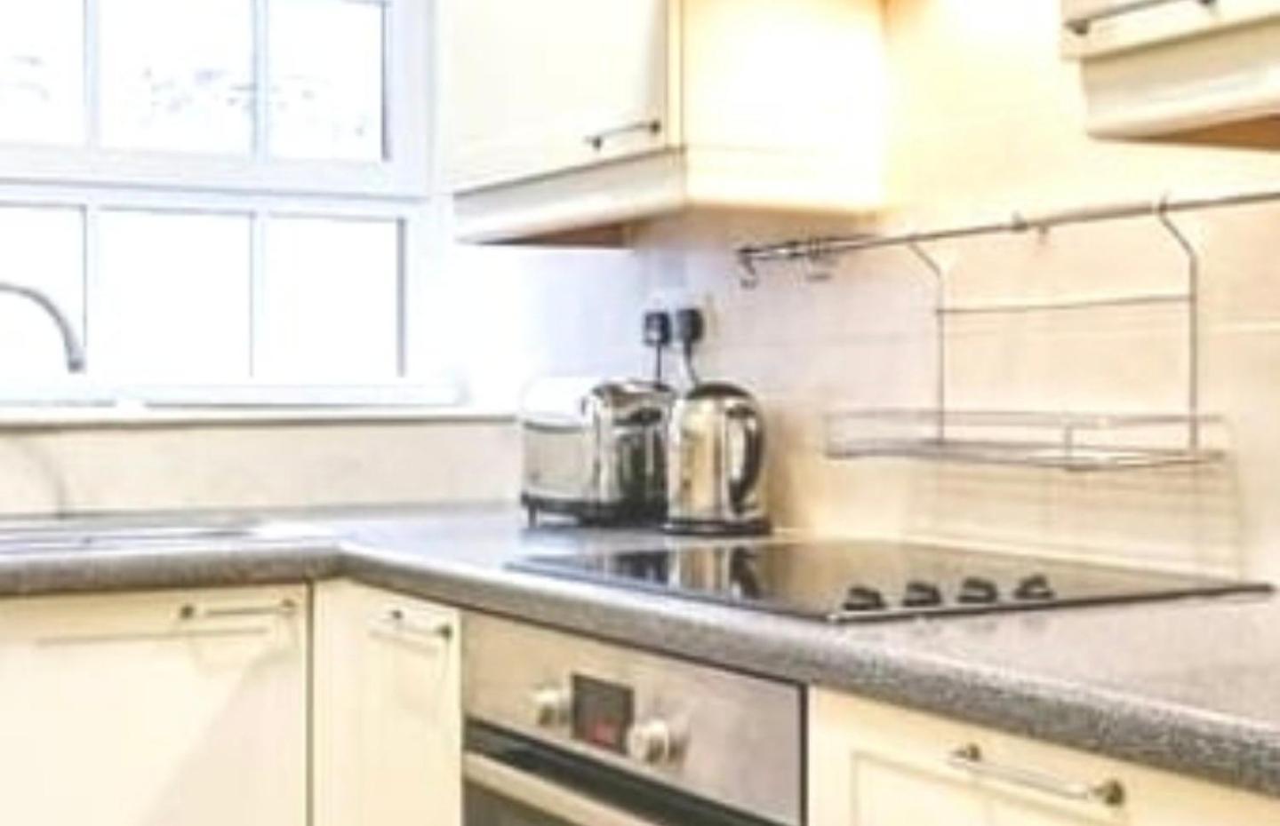 Sunny 1 Bedroom Flat In Central לונדון מראה חיצוני תמונה